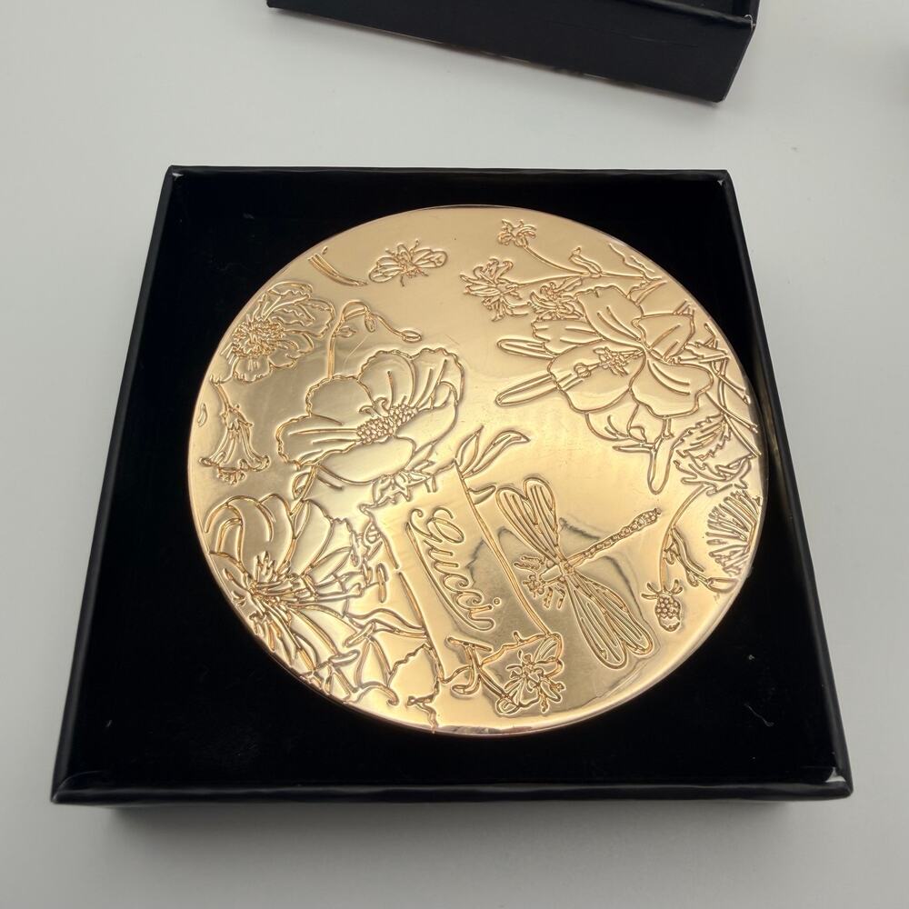 Gucci Flora Compact Mirror & Gucci L’Obscur Mascara Gift Set - Picture 5 of 9